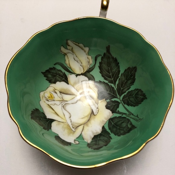 Paragon Double Warrant Cabbage Rose Tea Cup & Saucer Green Teacup Vintage - Picture 12 of 16